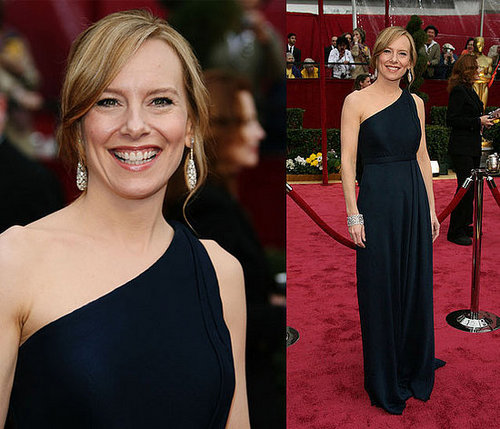 Oscars Red Carpet: Amy Ryan 