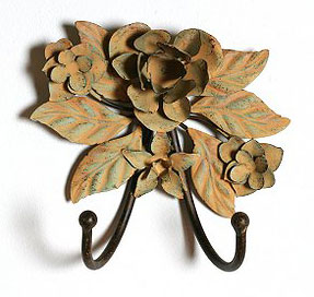 Simply Fab: Metal Flower Double Hook