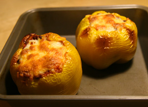 Healthy Dinner Idea: Mexican Stuffed Peppers 