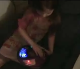 5-Year-Old Kid Prodigy Plays Simon