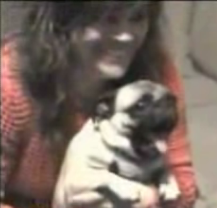 Pug Reacts to 2 Girls, 1 Cup