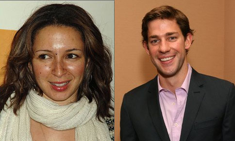 Maya Rudolph and John Krasinski in Romantic Comedy
