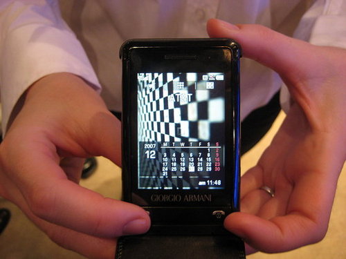CES 2008: Hands On Samsung's Giorgio Armani Phone