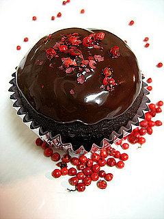 Yummy Link: Chocolate and Pink Peppercorn Cupcakes