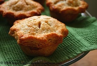 Yummy Link: Cup Pies
