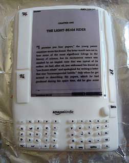 Edible Geek: Kindle Cake