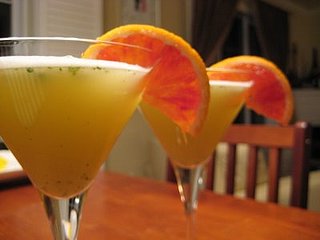 Yummy Links: Pineapple Mojito