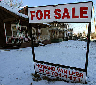 Headline: White House to Announce Foreclosure Aid