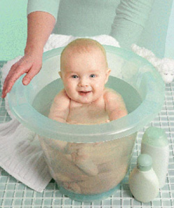 Baby Wellness: Hot Tubbin'