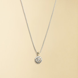 David Yurman Diamond Cookie Necklace ($285) David Yurman Diamond Cookie Necklace ($285)