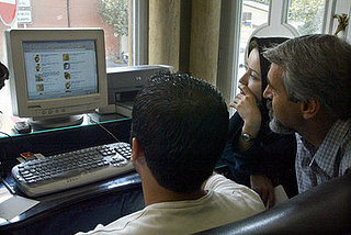 Headline: Iranian Government May Block Internet For Election