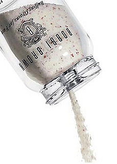 Bobbi Brown Buffing Grains