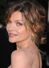 Love It or Hate It? Michelle Pfeiffer's SAG Look Love It or Hate It? Michelle Pfeiffer's SAG Look