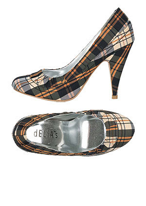 Delias Dottie Pump