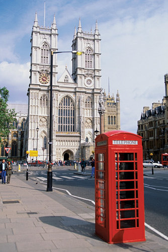 Landmark Red Payphones in UK Make Pricey Geek Collectibles 