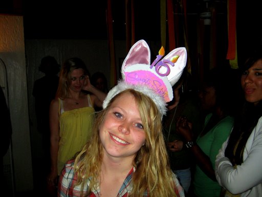 seriously. how beautiful is she??? seriously. how beautiful is she???