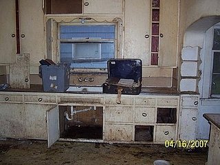 Before and After: Squalid Domicile Transformed Into Amazing Abode