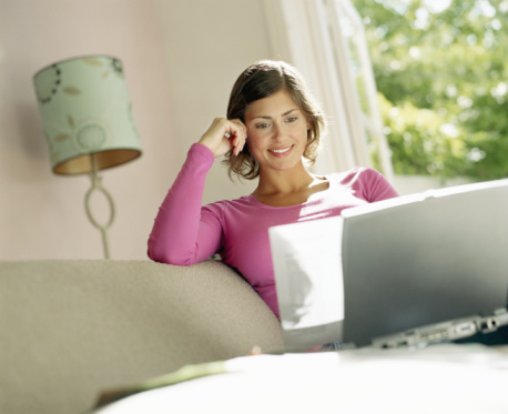 Do Tell: How Long Do You Wait to Change Your Online Profile After a Breakup?
