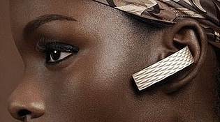 What Hands-Free Accessory Do You Have For Driving? 