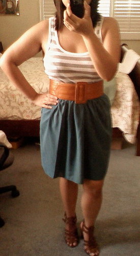 Look of the Day: Cool Neutrals