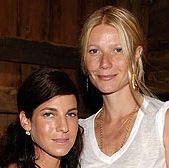 Gwyneth, Diane, Kelly & More Shop for a Cause with Tod’s 