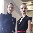 Exclusive News: Alexander McQueen to Sell Collection Straight Off Catwalk 