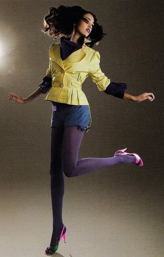Do You Wear Tights Under Shorts? 