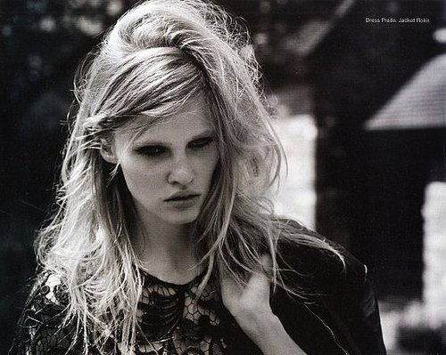 Girls on Film: Lara Stone, i-D, November '08 Girls on Film: Lara Stone, i-D, November '08