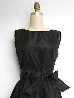 One Dress, Many Looks 
