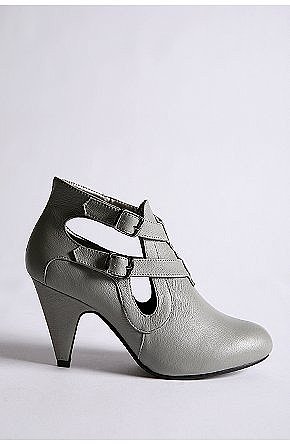 Double Buckle Cutout Boot