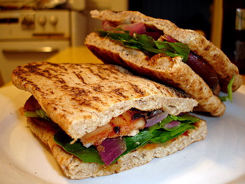 'Wich of the Week: Tandoori Chicken Naanwich