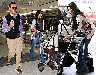 Photos of Jessica Alba and Cash Warren at LAX 2008-08-28 02:02:00
