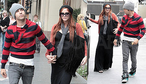 Photos of Pregnant Ashlee Simpson and Pete Wentz at Wicked