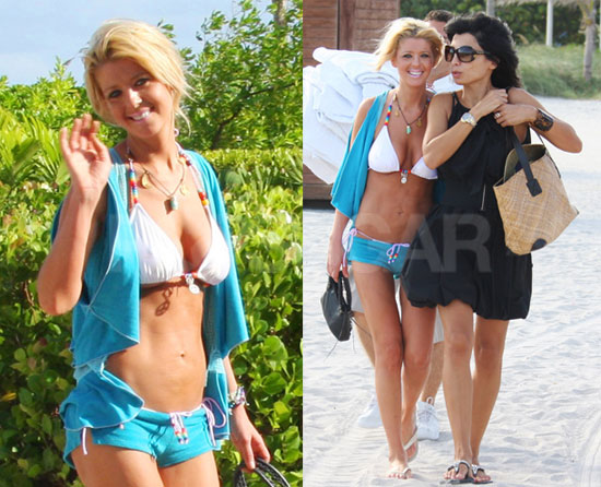 Tara Reid Showing Off Her Bikini