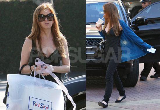 Isla Fisher Shopping in LA Isla Fisher Shopping in LA