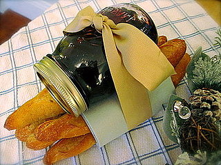 Sugar Shout Out: Pomegranate Jelly Makes an Edible Gift!