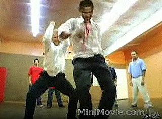 Obama vs. McCain: The Danceoff!
