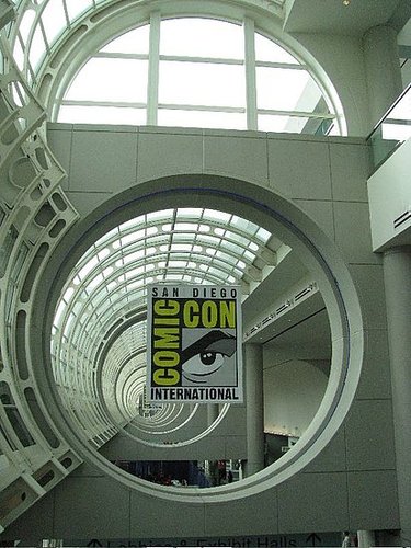 BuzzSugar at Comic-Con: Day One!