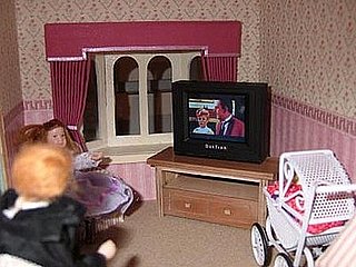 Daily Tech: Televisions Made Small Enough for Dollhouses?! 