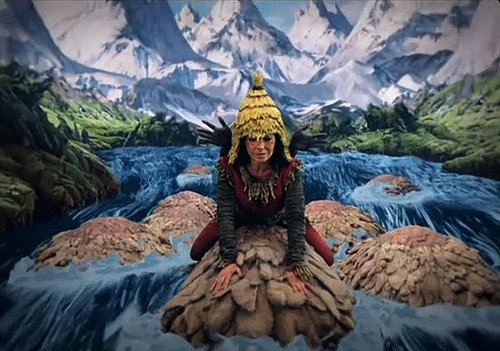 Bj%C3%B6rk-New-Music-Video-Wanderlust-Premieres-3-D-Wiredcom.jpg
