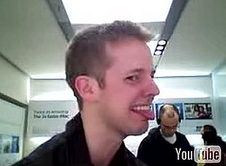 "That Guy" Found Wasting Time at the Apple Store