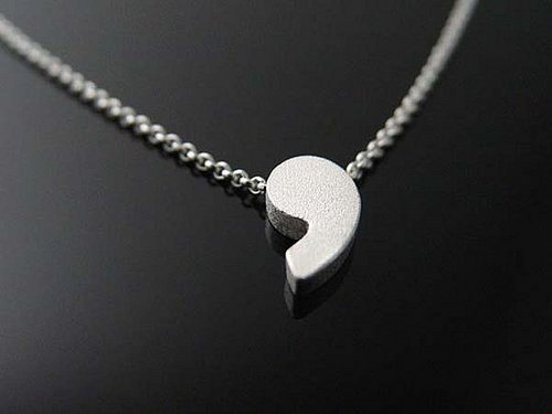 Pause Perfection: The Comma Pendant Necklace
