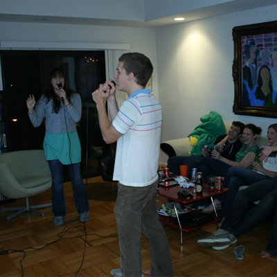 SingStar Crowns Karaoke Kings and Queens SingStar Crowns Karaoke Kings and Queens