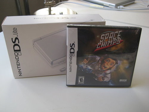 Log In to Win a DS and DS Space Chimps Game on geeksugar!