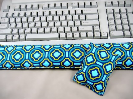 Feast Your Eyes (and Arms) on This Wrist Rest