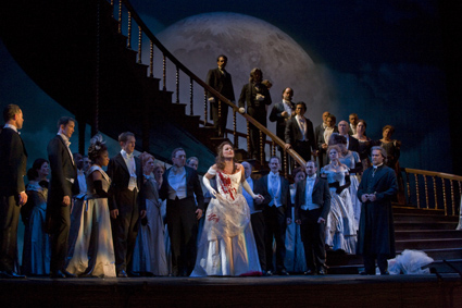 New York's Metropolitan Opera House to Start Streaming Audio and Video from Performances on the Internet