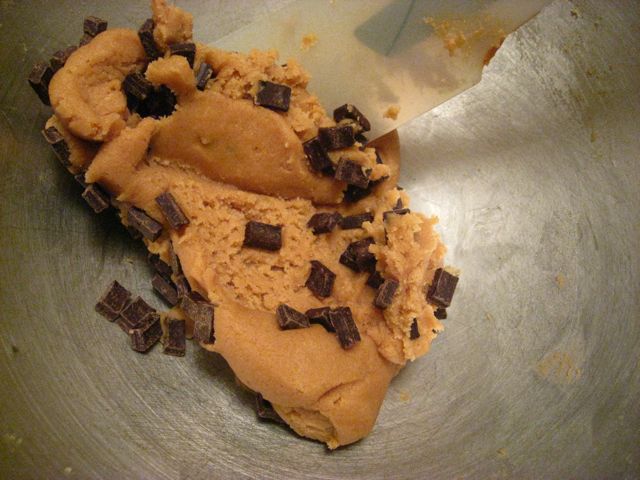 With the remaining dough (1/3 of the batch), I threw in a few handfuls of chocolate chip chunks. With the remaining dough (1/3 of the batch), I threw in a few handfuls of chocolate chip chunks.