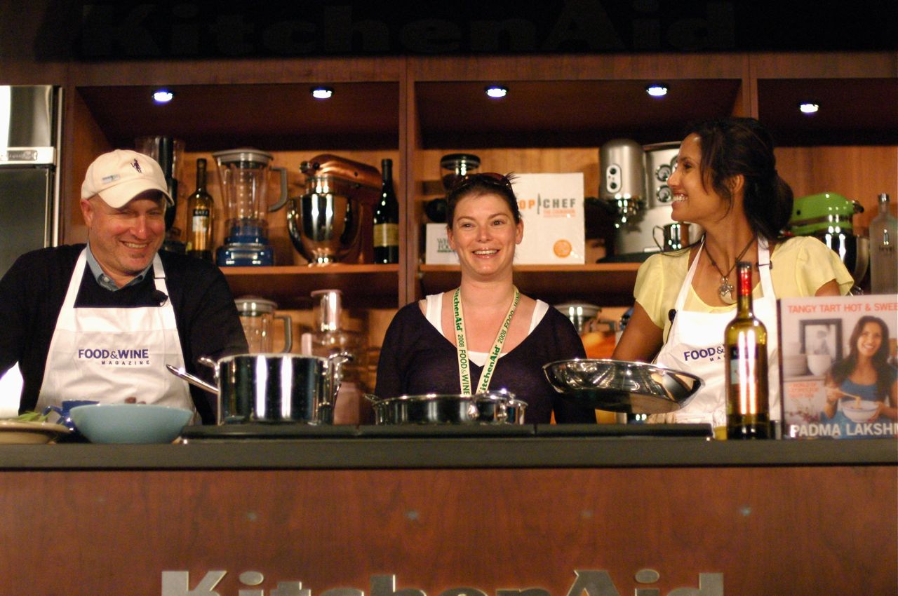 Gail joins Tom and Padma on stage. Gail joins Tom and Padma on stage.