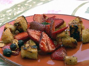 Berry Panzanella Berry Panzanella