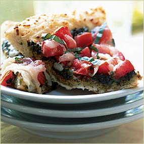 Tomato-Pesto Pizza Tomato-Pesto Pizza